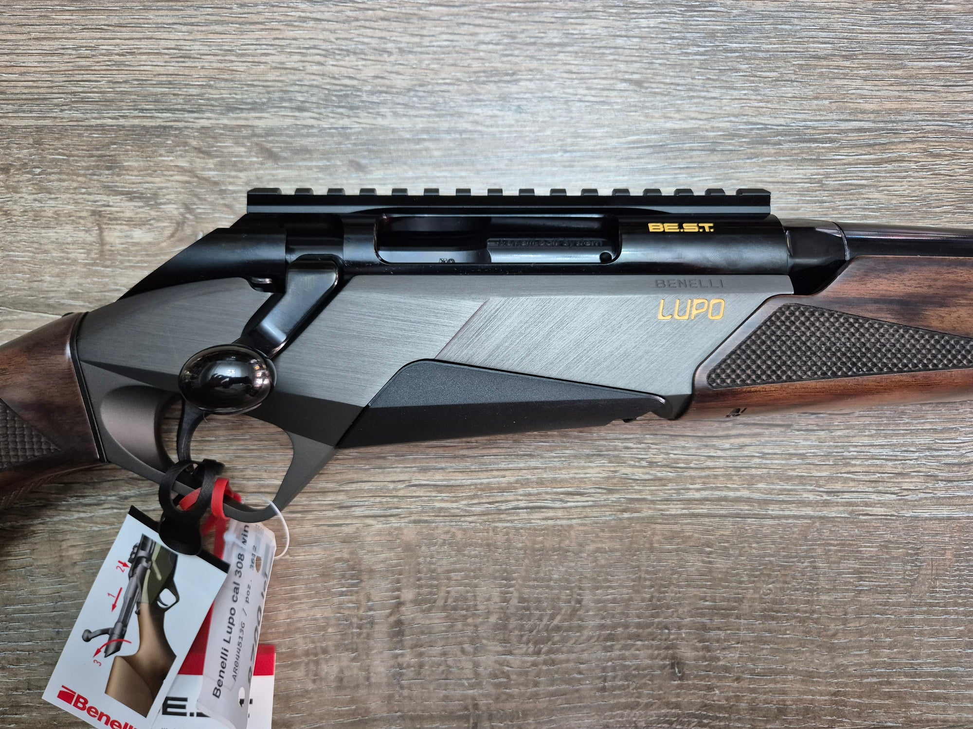 Carabina Benelli Lupo cal 308 win, 56cm, pat lemn, filet