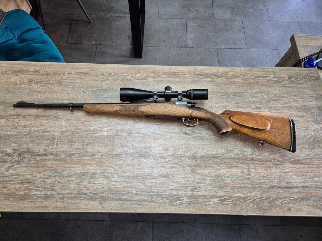 Carabina Mauser 98, cal 8x57JS, teava 52cm, cătări, luneta