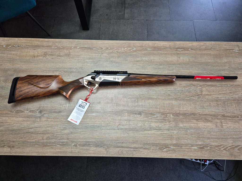 Carabina Benelli Lupo Deluxe cal 308 win, 56cm, pat lemn, gravuri