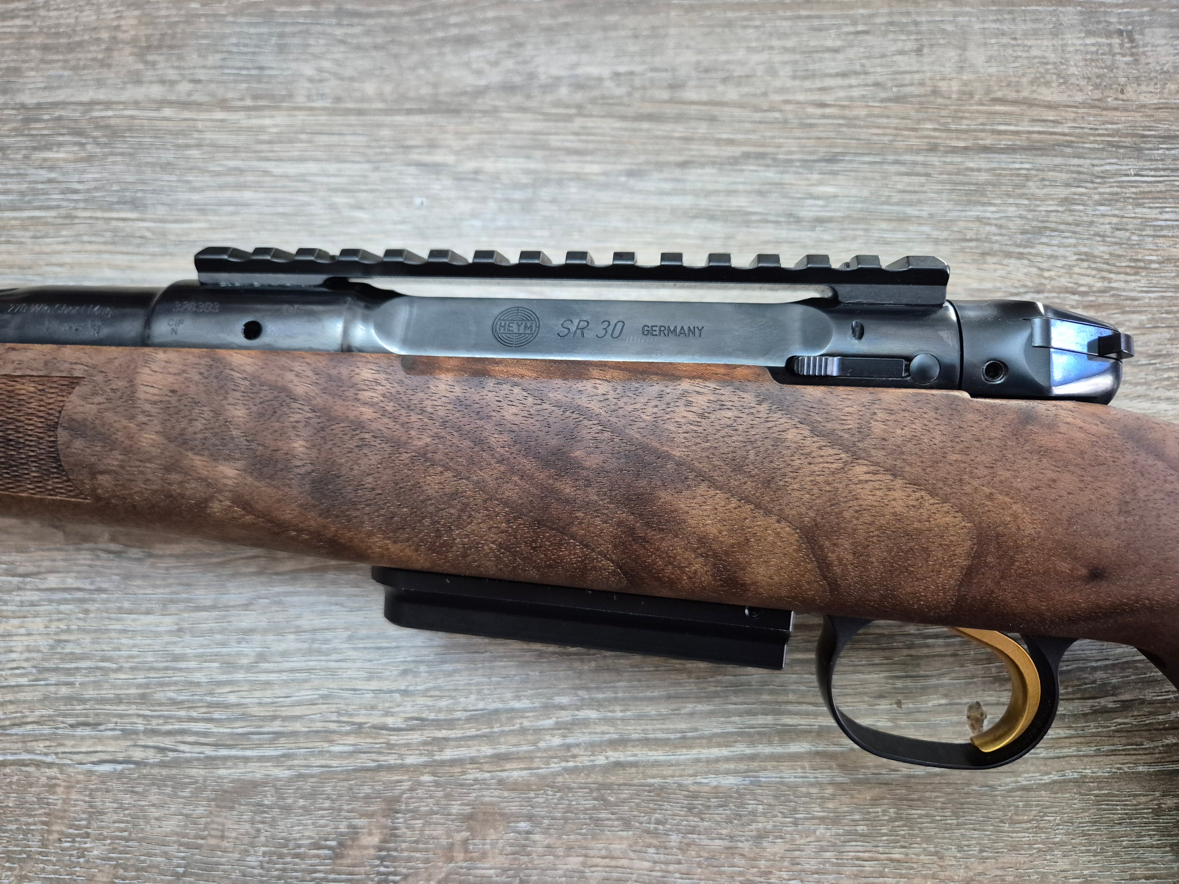 Carabina Heym SR30 Custom, cal 270 wsm, tragaci aur, teava fluted