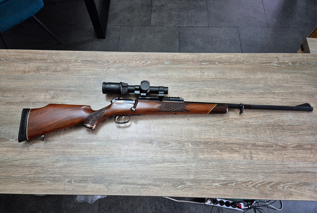 Carabina Mauser 66, cal 9,3x64, teava 65cm, luneta Meopta 1-6x24