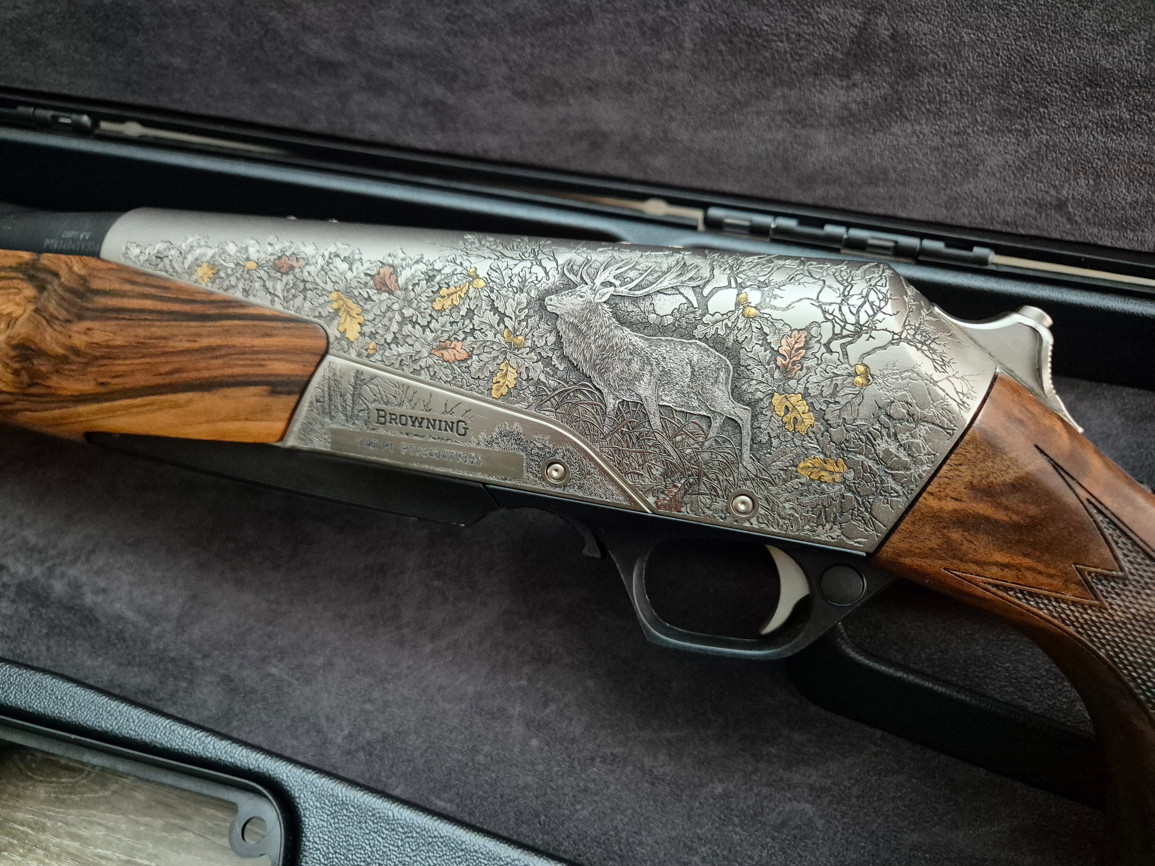 Carabina Browning Maral 4X Limited Edition Autumn, cal 9,3x62, pat lemn bavarian