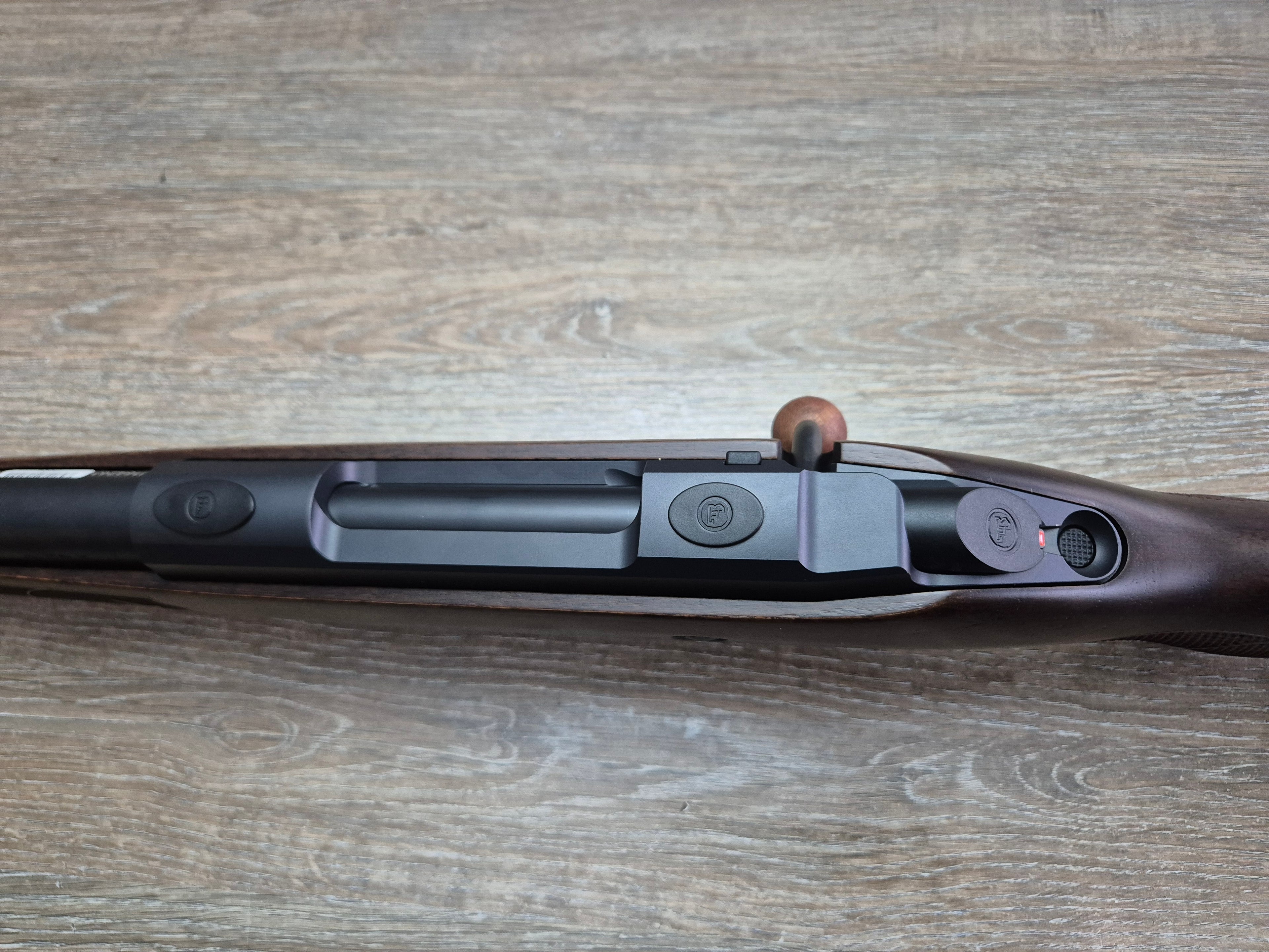Carabina CZ 600 American, cal 270 win, 61cm, pat lemn