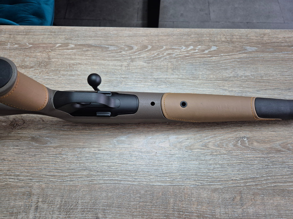 Carabina Blaser R8 Professional Success Savanna Leather, cal 300 win mag, filet