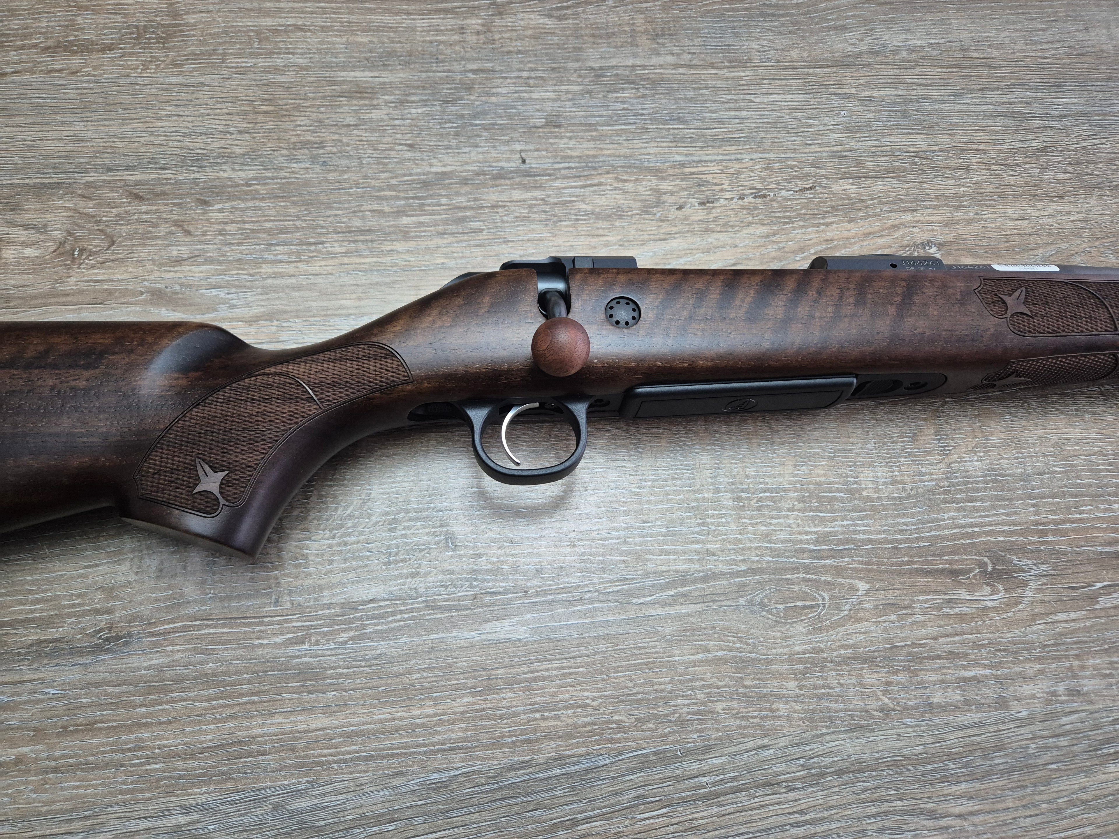 Carabina CZ 600 American, cal 270 win, 61cm, pat lemn
