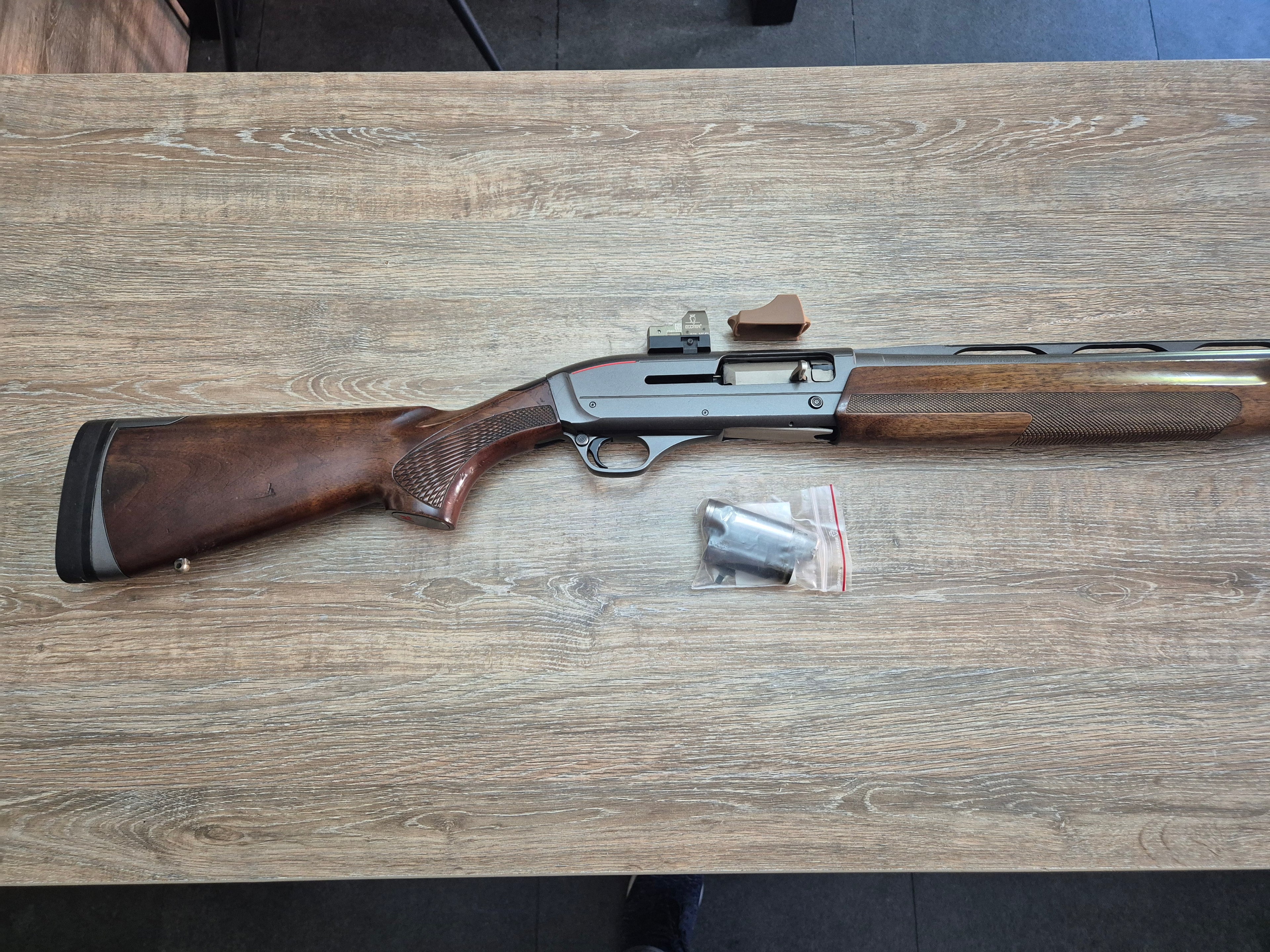 Lisa semiautomata Winchester SX3, cal 12, 76cm, red dot Docter inclus