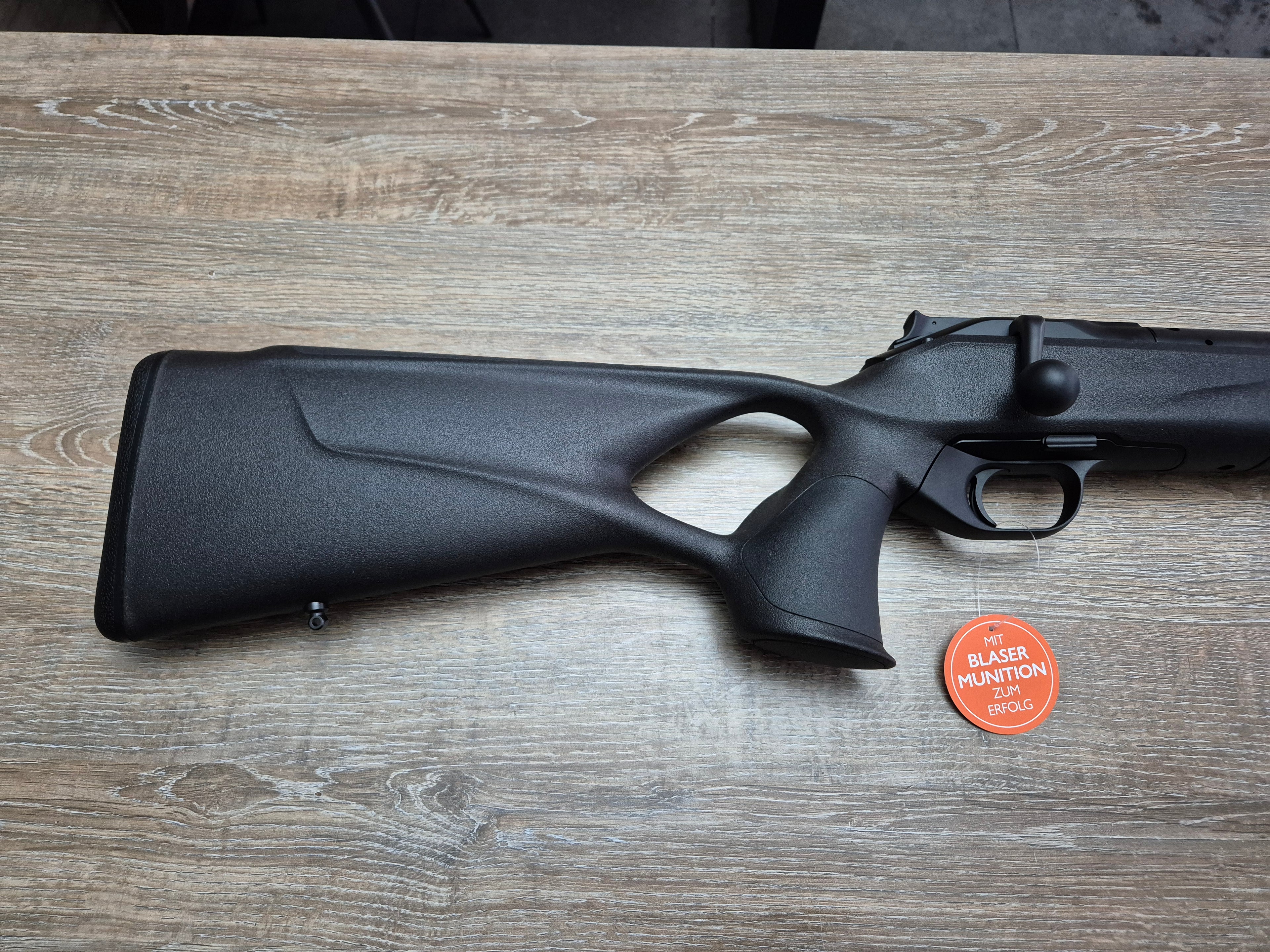 Carabina Blaser R8 Professional Success, cal 8x68S, 65cm, filet