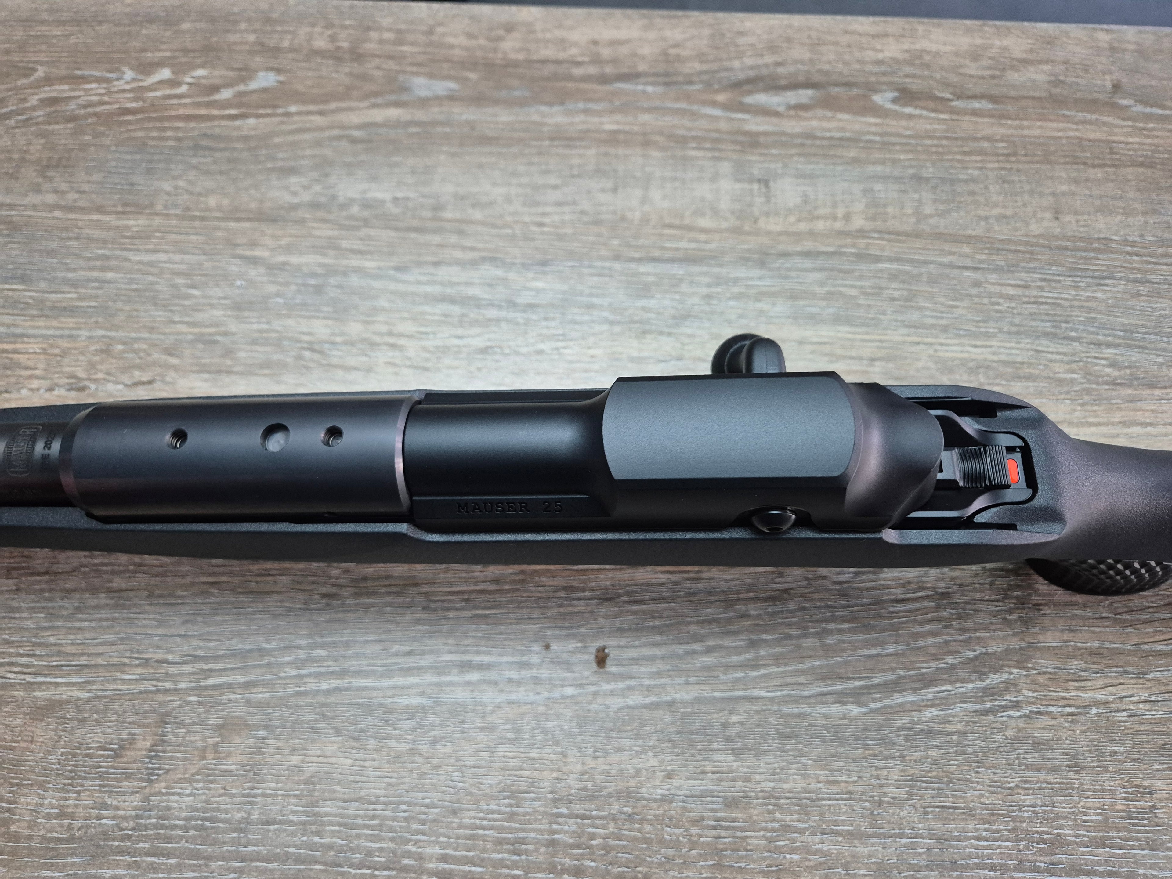 Carabina Mauser M25 Extreme, cal 300 win mag. actiune liniara, filet