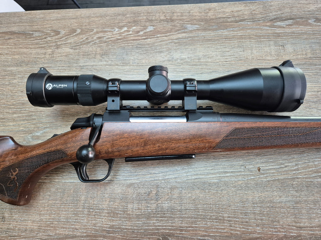 Carabina Browning A-Bolt 3+ Hunter, cal 300 win mag, luneta Alpen 2.5-15x56