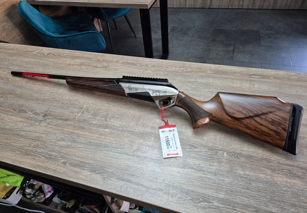 Carabina Benelli Lupo Deluxe cal 308 win, 56cm, pat lemn, gravuri