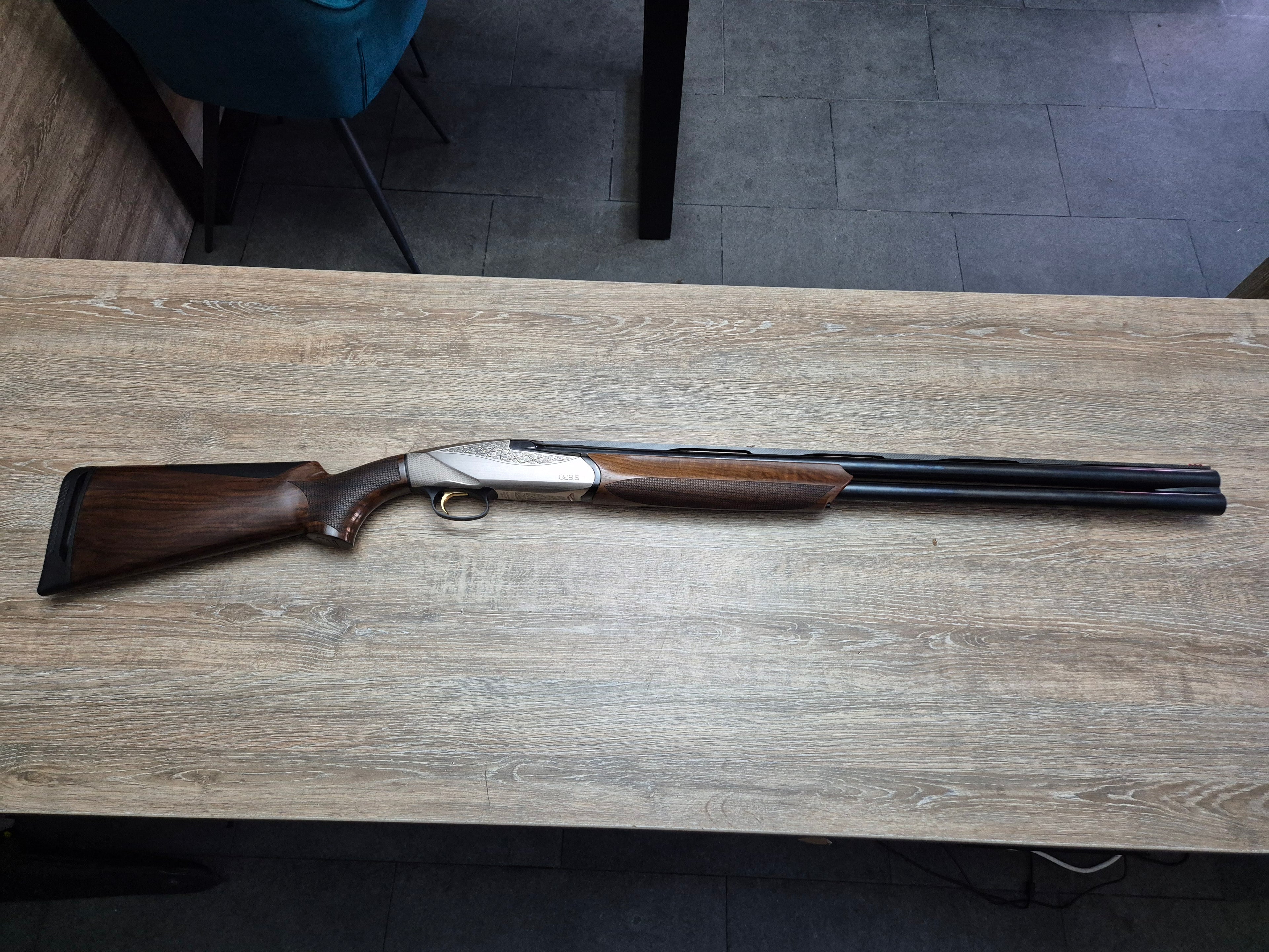 Bock Benelli 828S Silver, cal 12/76, 71cm