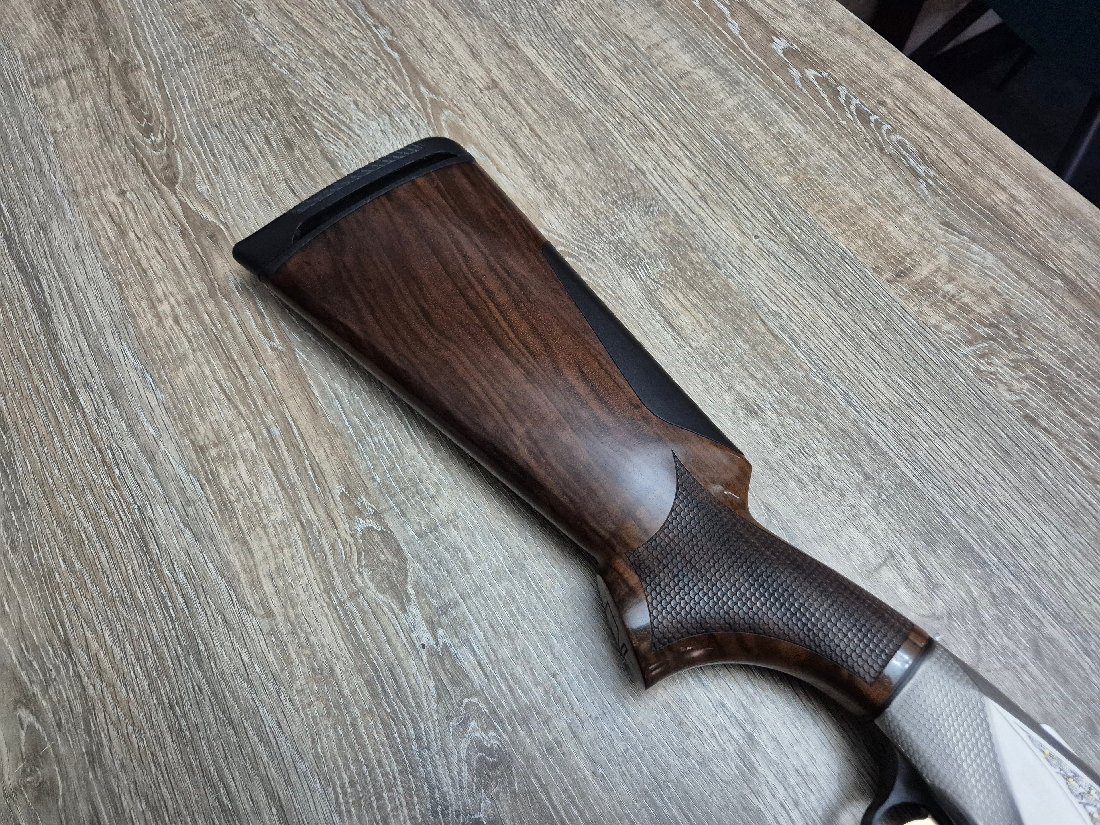 Bock Benelli 828S Silver, cal 12/76, 71cm