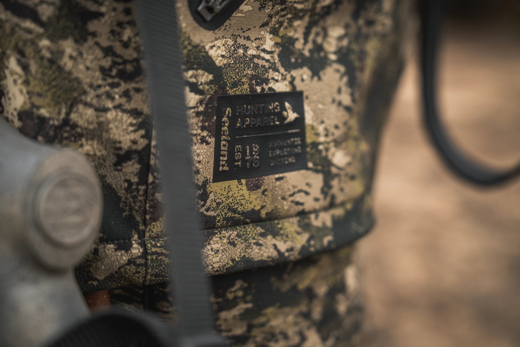 Vesta Seeland Chaser Aero, Camo InVis, anti-vant si apa