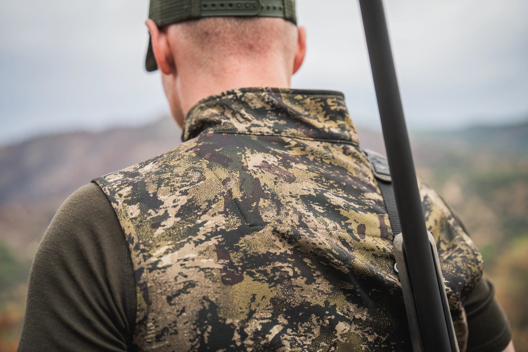 Vesta Seeland Chaser Aero, Camo InVis, anti-vant si apa