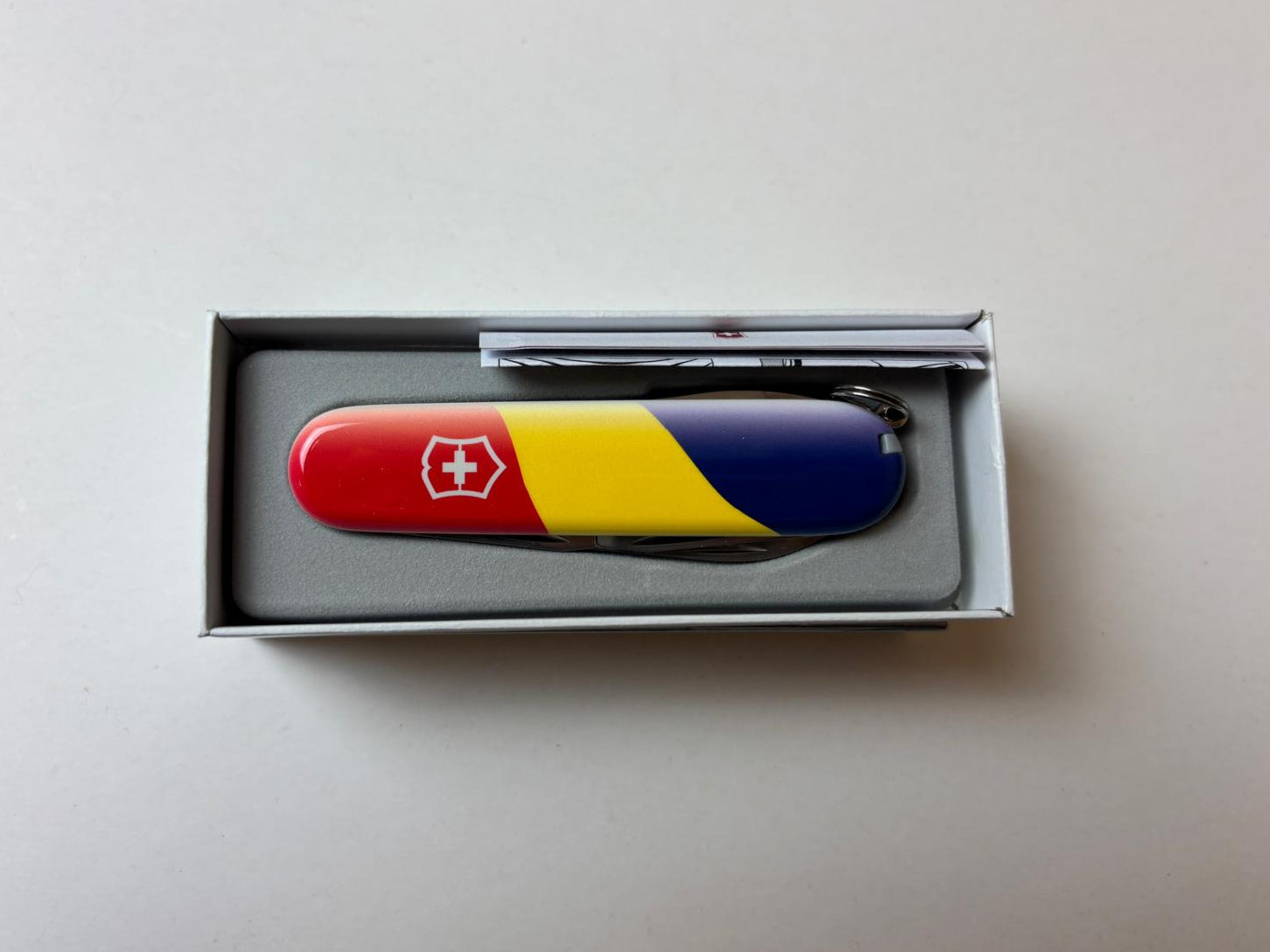 Briceag Victorinox SPARTAN DRAPEL RO - 12 Functii