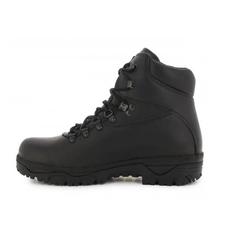 Bocanci CHIRUCA Urales, Gore-Tex, talpa Vibram, piele neagra, impermeabili